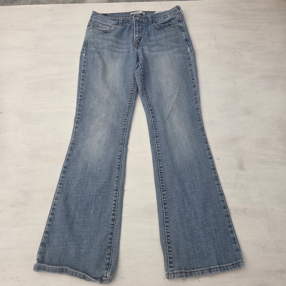 Levis 515 Jeans Size 8M Boot Cut Blue Mid Rise Stretch Pants 30X31 Distressed